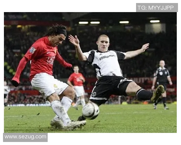 曼联与德比郡激战成和比分揭晓精彩瞬间回顾